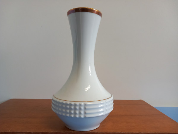 Winterling Porzellanvase 60er Design Reliefdekor modernist UFO