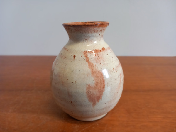 Small Ceramic Vase in Bauhaus Style – 1930s / Pale Yellow Glaze, Red Clay Body
