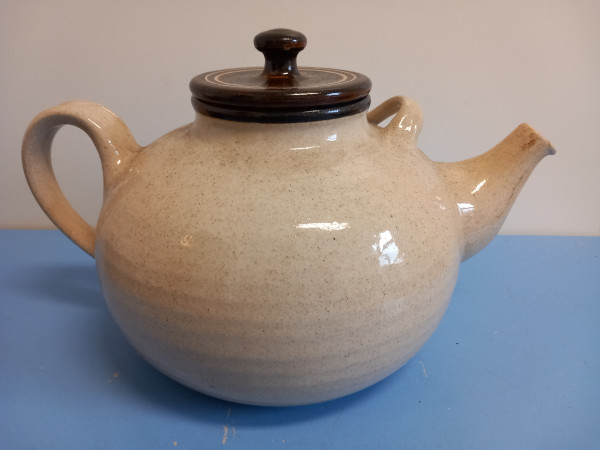 Sebastian Denmark Große Keramik Teekanne 22 cm Dänemark Studiokeramik