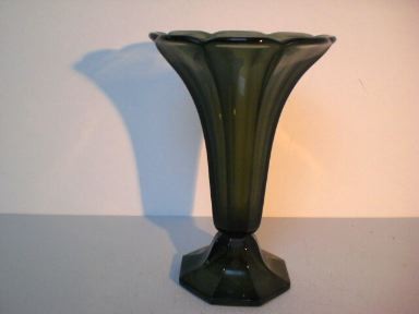 Große Art Deco Vase aus Pressglas