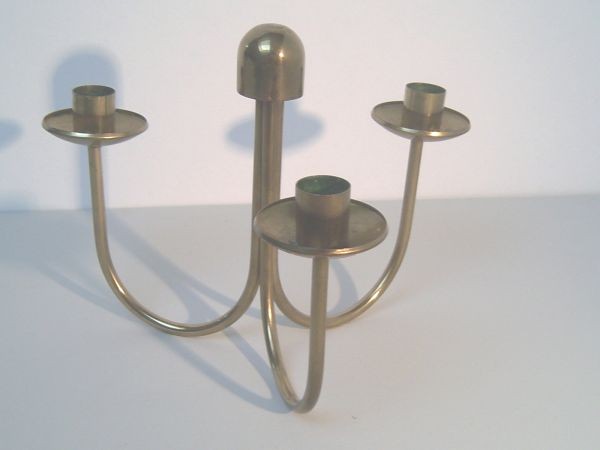 Table candleholder with three arms - brassed