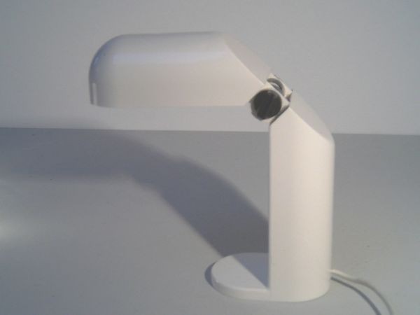 White plastic table lamp - 60s