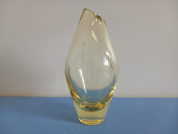 Rosenthal Glasvase mit Linsenschliff in zartem Gelb 50er