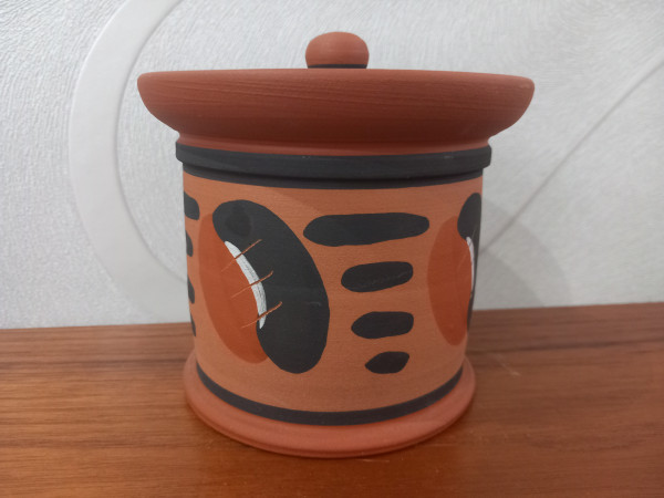 Christina Renker / Heidi Manthey Veltener Workshop for Ceramics Hermann Grothe - Lidded Jar #1