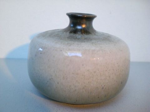 Studio pottery vase - Ralf Unterstab