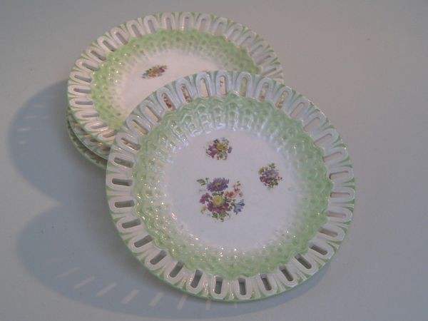 Four dessert plates Max Rösler
