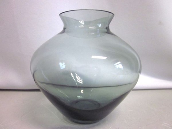 Kleine bauchige Vase Turmalin - Wilhelm Wagenfeld für WMF