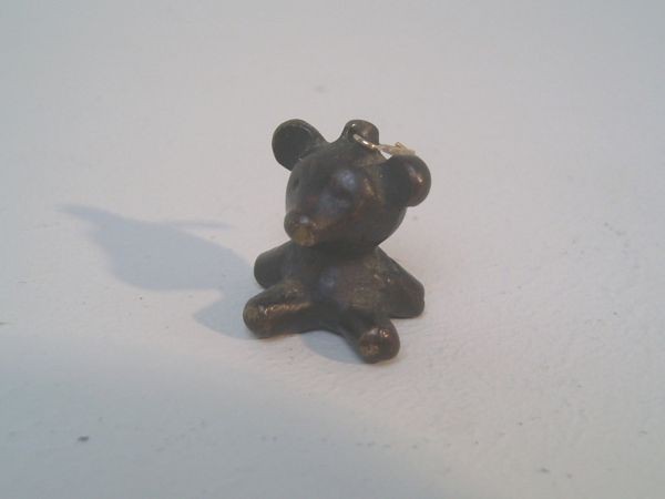 Miniatur bear pendant - Walther Bosse