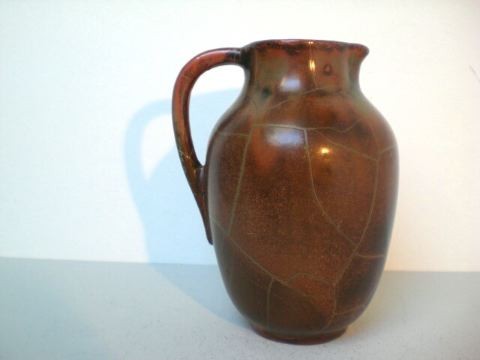 Jug vase - by Paul Dresler Grootenburg