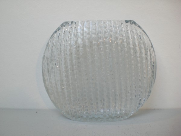 Disc vase with relief pattern - Ingridglas