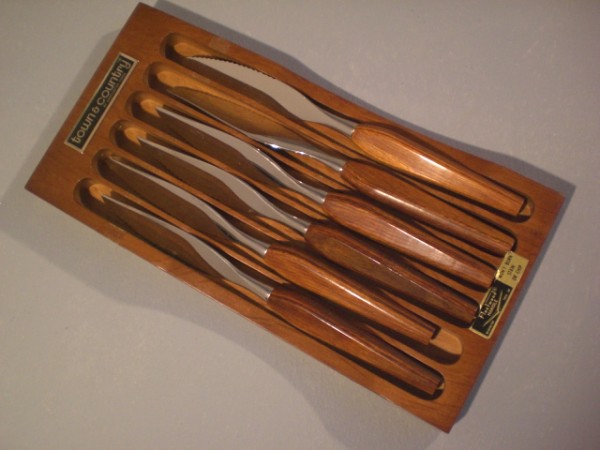 70er-Jahre Messerset aus Teak - Washington Forge
