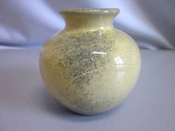 Art pottery vase Richard Uhlemeyer post Bauhaus