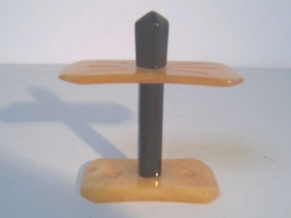 Knife stand - amber-coloured bakelite