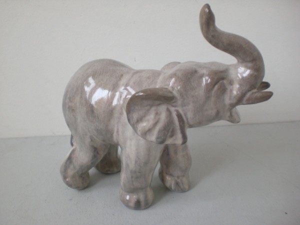 Rare elephant sculpture - Paul Dresler / Grootenburg pottery