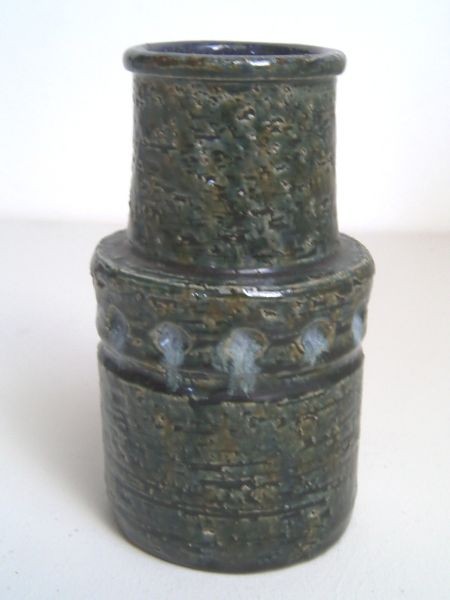 Italian art pottery vase - Bitossi-style