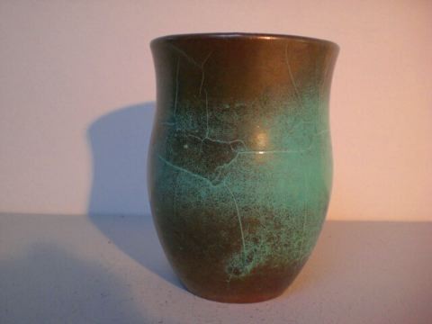 Vase with copper reduction glaze - Richard Uhlemeyer