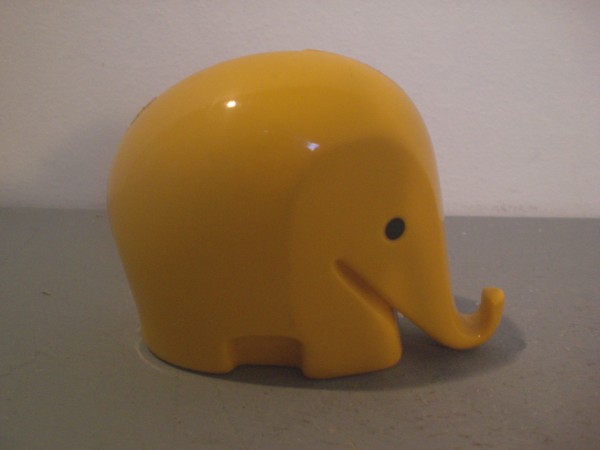 Money box yellow elephant - Luigi Colani